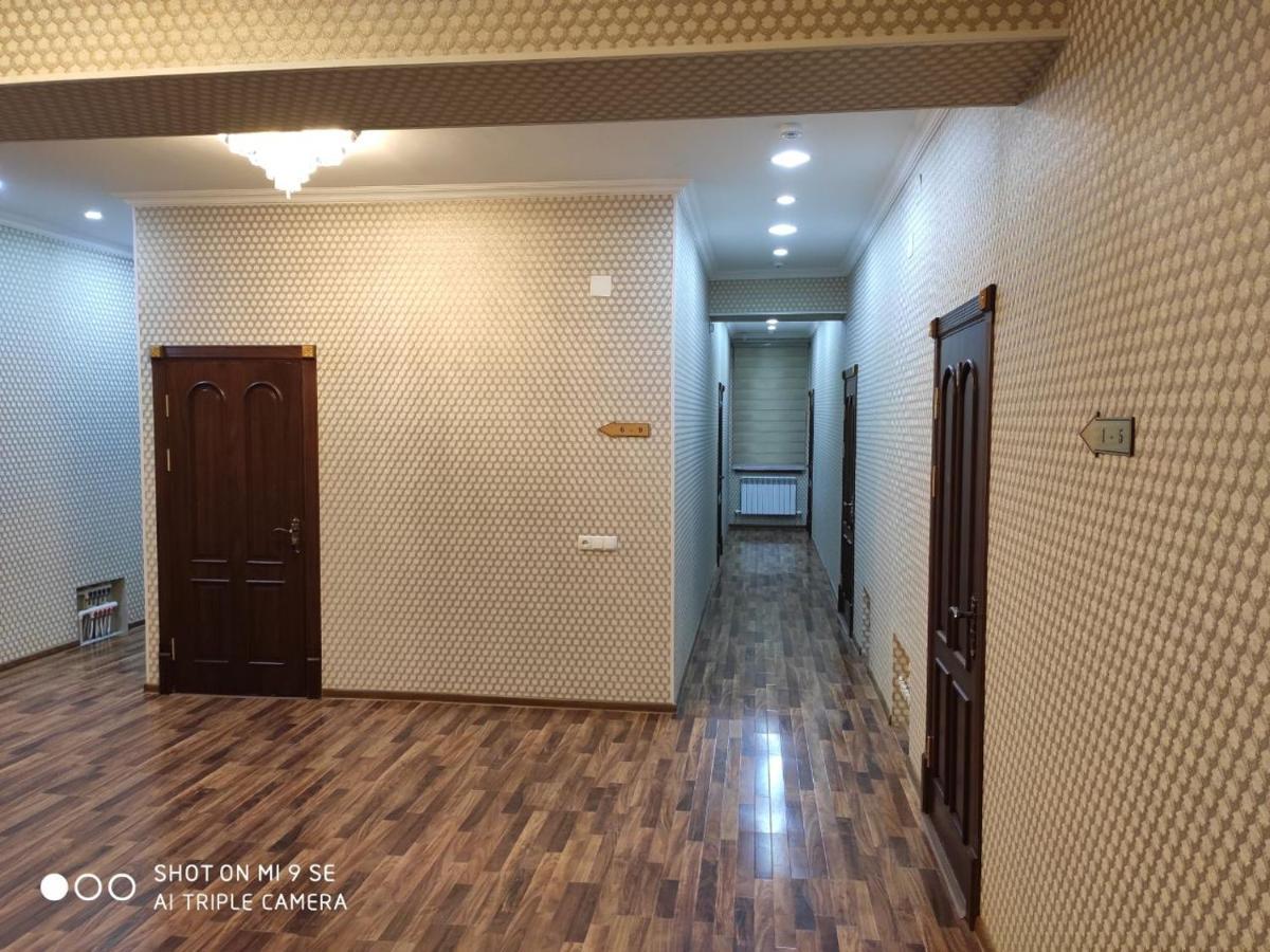 Motel Lion Ургенч Екстер'єр фото